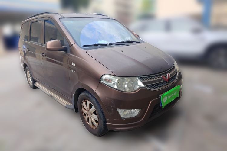 Used Wuling Hongguang 2016 1.5L S Comfort Version Front Right 45 Deg