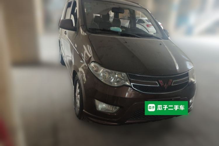 Used Wuling Hongguang 2016 1.5L Restyled S Comfort Version Front Right 45 Deg