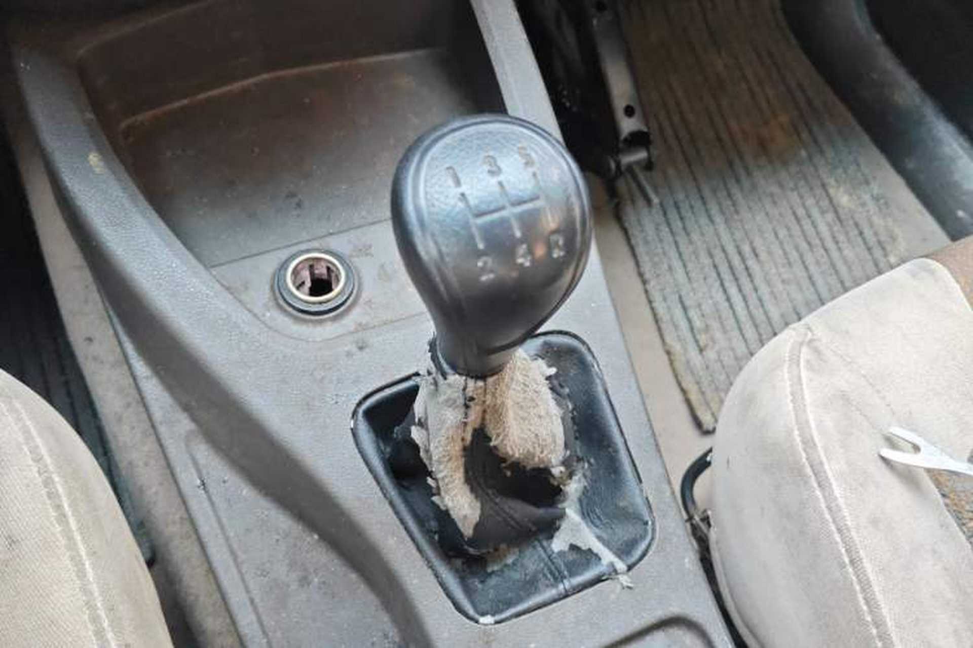 Used Wuling Hongguang 2016 1.5L Restyled S Comfort Version Gear Lever