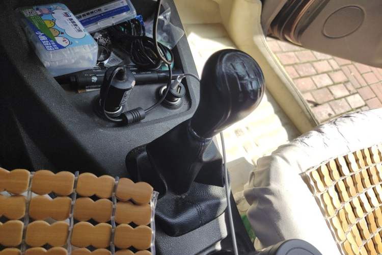 Used Wuling Hongguang 2016 1.5L S Comfort Version Gear Lever