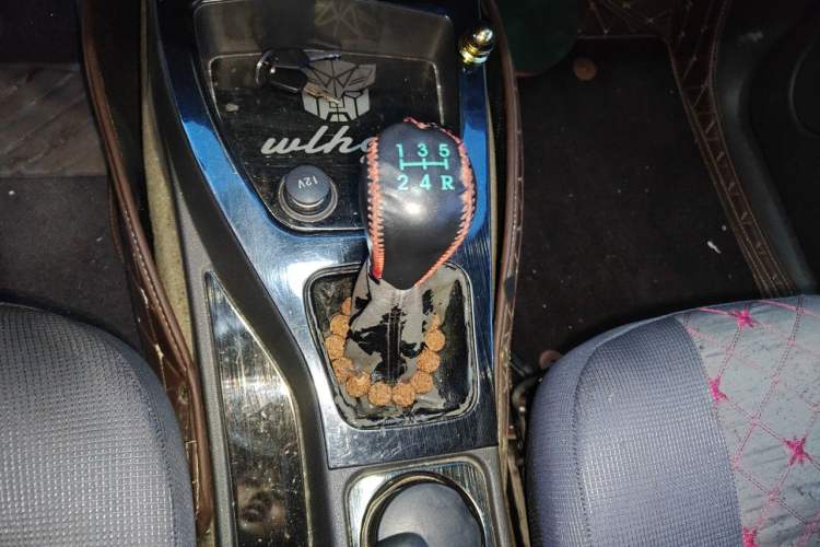 Used Wuling Hongguang 2016 1.5L Restyled S Comfort Version Gear Lever