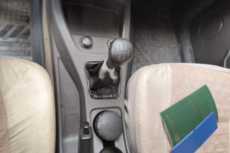 Used Wuling Hongguang 2016 1.5L Restyled S Comfort Version Gear Lever