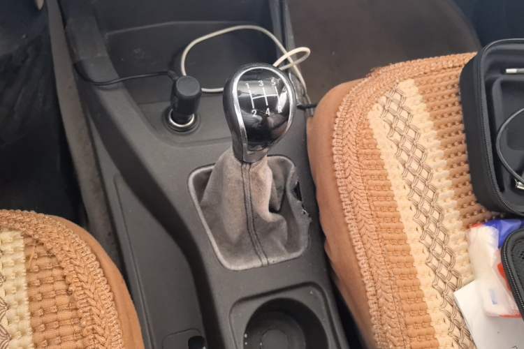 Used Wuling Hongguang 2016 1.5L Restyled S Comfort Version Gear Lever