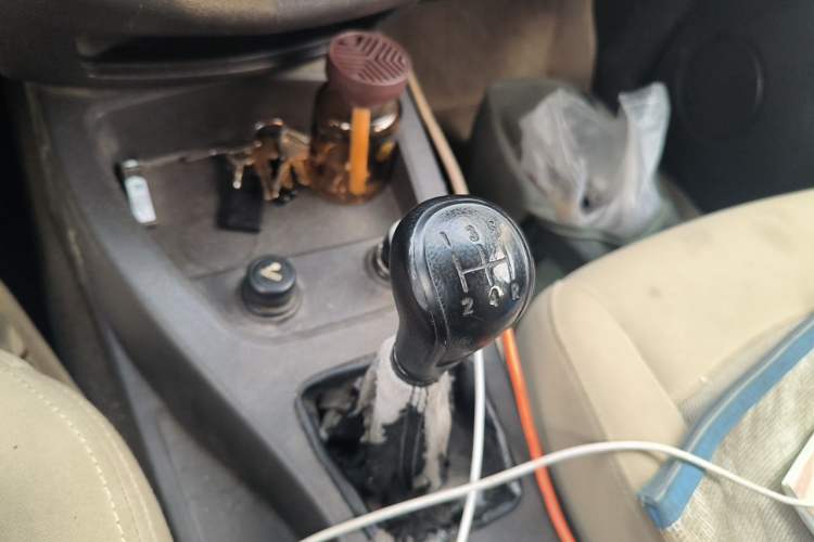 Used Wuling Hongguang 2016 1.5L Restyled S Comfort Version Gear Lever