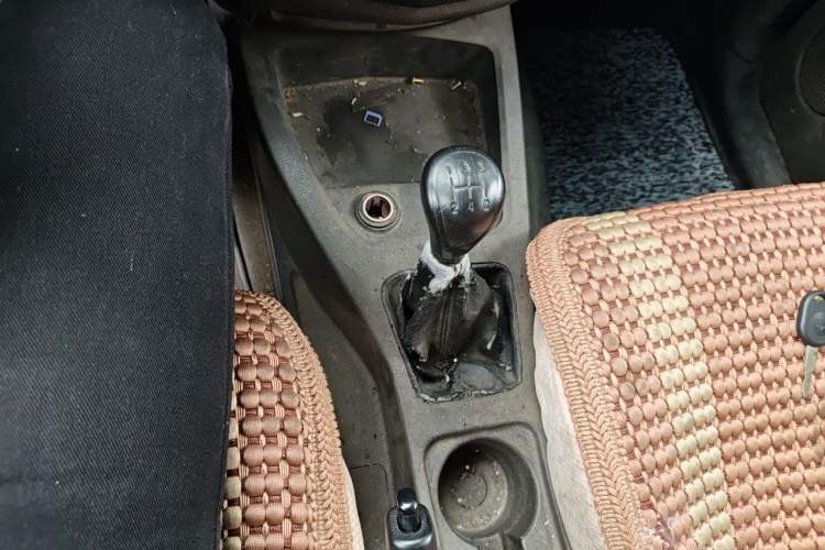 Used Wuling Hongguang 2016 1.5L Restyled S Comfort Version Gear Lever