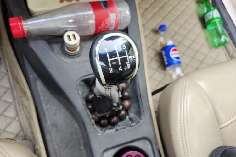 Used Wuling Hongguang 2016 1.5L S Comfort Version Gear Lever