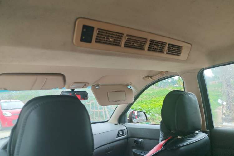 Used Wuling Hongguang 2016 1.5L S1 Deluxe Model China V-standard Headliner