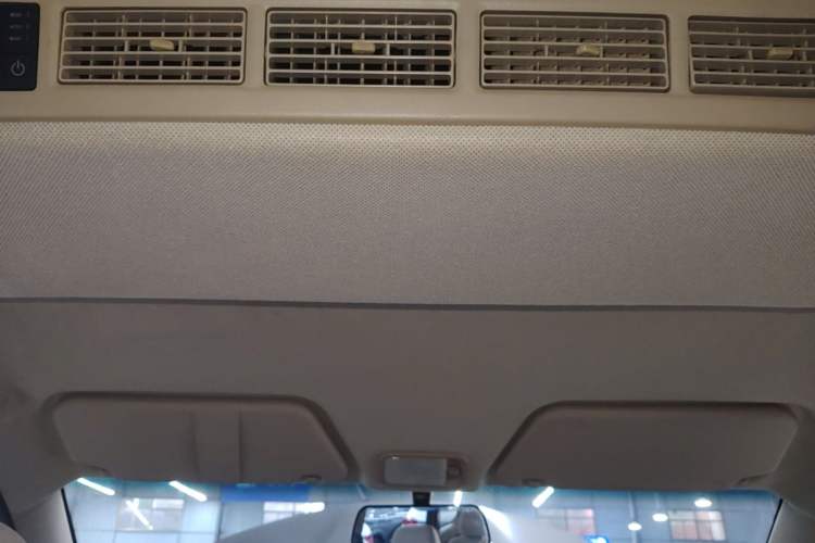 Used Wuling Hongguang 2016 1.5L Restyled S Comfort Version Headliner