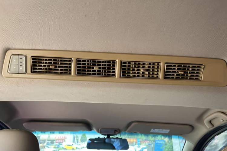 Used Wuling Hongguang 2016 1.5L S1 Deluxe Model China V-standard Headliner