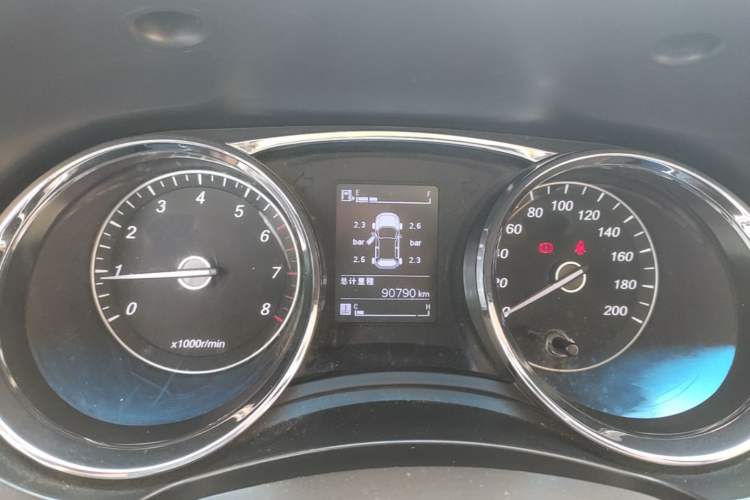 Used Wuling Hongguang 2016 1.5L S1 Deluxe Model China V-standard Instrument Cluster