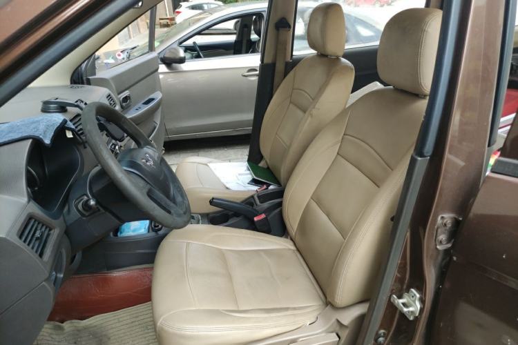 Used Wuling Hongguang 2016 1.5L S Comfort Version Left Front Seat