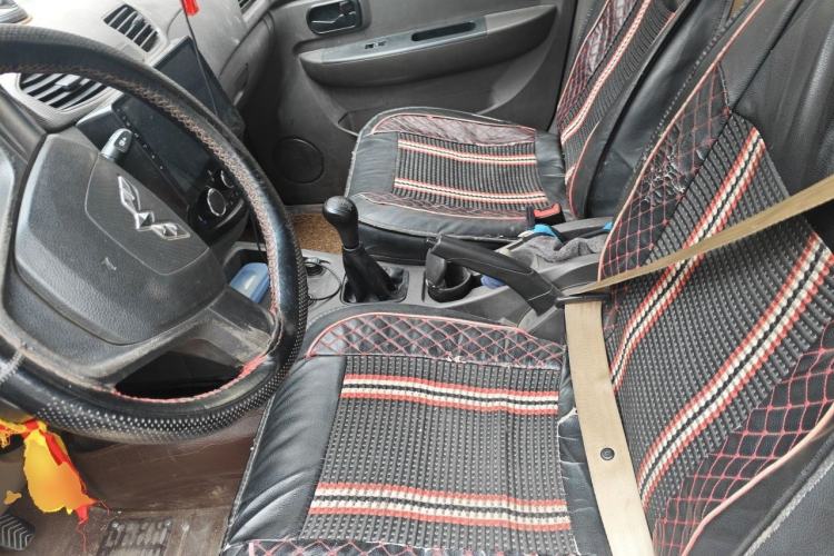 Used Wuling Hongguang 2016 1.5L Restyled S Comfort Version Left Front Seat