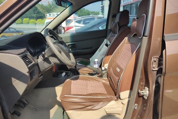 Used Wuling Hongguang 2016 1.5L S Comfort Version Left Front Seat
