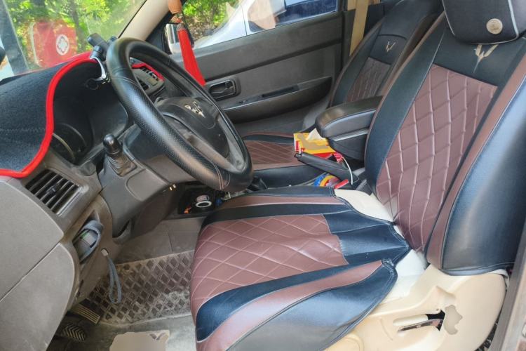 Used Wuling Hongguang 2016 1.5L S Comfort Version Left Front Seat