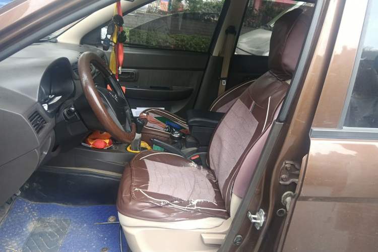 Used Wuling Hongguang 2016 1.5L Restyled S Comfort Version Left Front Seat