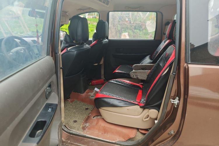 Used Wuling Hongguang 2016 1.5L S1 Deluxe Model China V-standard Left Rear Seat