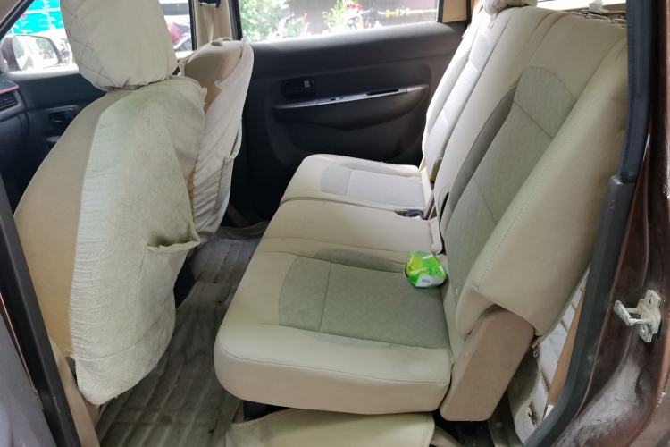 Used Wuling Hongguang 2016 1.5L Restyled S Comfort Version Left Rear Seat