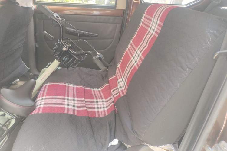 Used Wuling Hongguang 2016 1.5L Restyled S Comfort Version Left Rear Seat