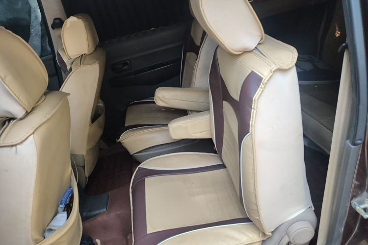 Used Wuling Hongguang 2016 1.5L S Comfort Version Left Rear Seat