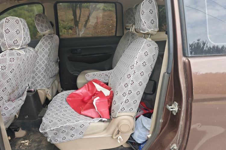 Used Wuling Hongguang 2016 1.5L Restyled S Comfort Version Left Rear Seat
