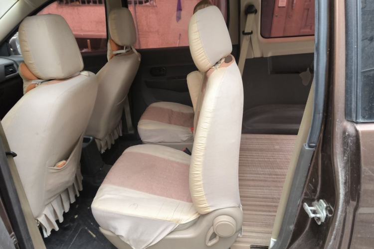 Used Wuling Hongguang 2016 1.5L Restyled S Comfort Version Left Rear Seat