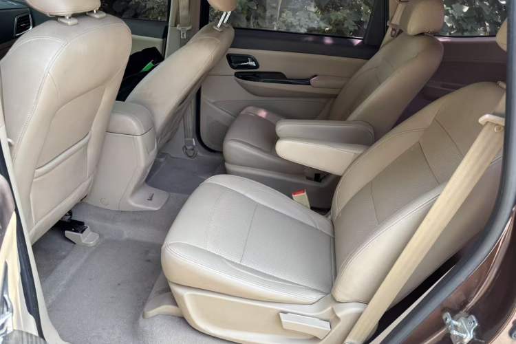 Used Wuling Hongguang 2016 1.5L S1 Deluxe Model China V-standard Left Rear Seat