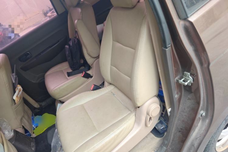 Used Wuling Hongguang 2016 1.5L S Comfort Version Left Rear Seat