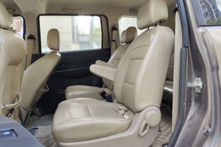 Used Wuling Hongguang 2016 1.5L S Comfort Version Left Rear Seat