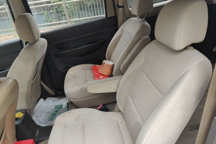 Used Wuling Hongguang 2016 1.5L S Comfort Version Left Rear Seat