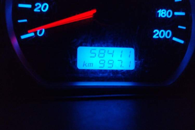 Used Wuling Hongguang 2016 1.5L S Comfort Version Odometer Close Up