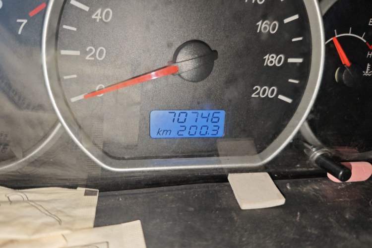 Used Wuling Hongguang 2016 1.5L Restyled S Comfort Version Odometer Close Up