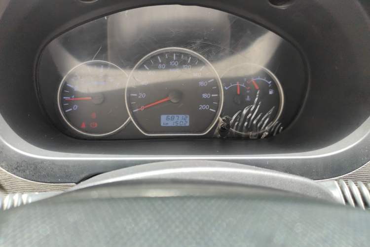 Used Wuling Hongguang 2016 1.5L Restyled S Comfort Version Odometer Close Up