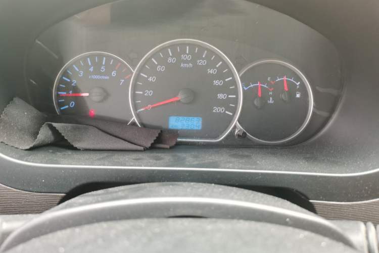 Used Wuling Hongguang 2016 1.5L Restyled S Comfort Version Odometer Close Up