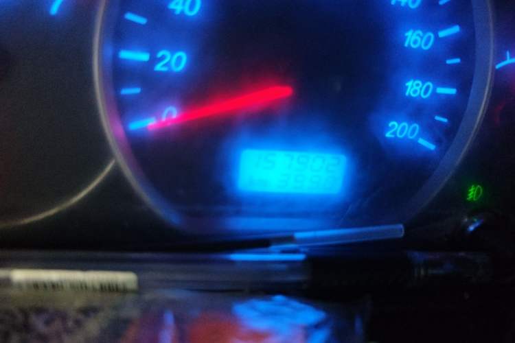 Used Wuling Hongguang 2016 1.5L S Comfort Version Odometer Close Up