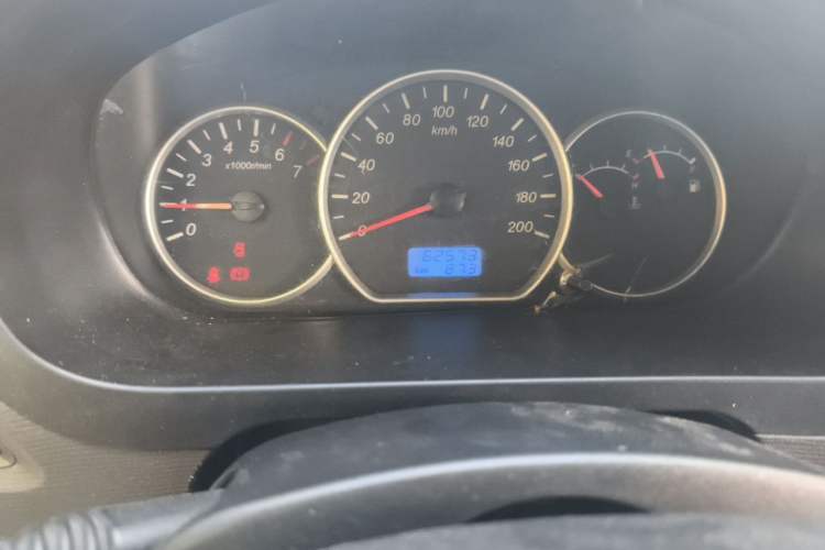 Used Wuling Hongguang 2016 1.5L Restyled S Comfort Version Odometer Close Up