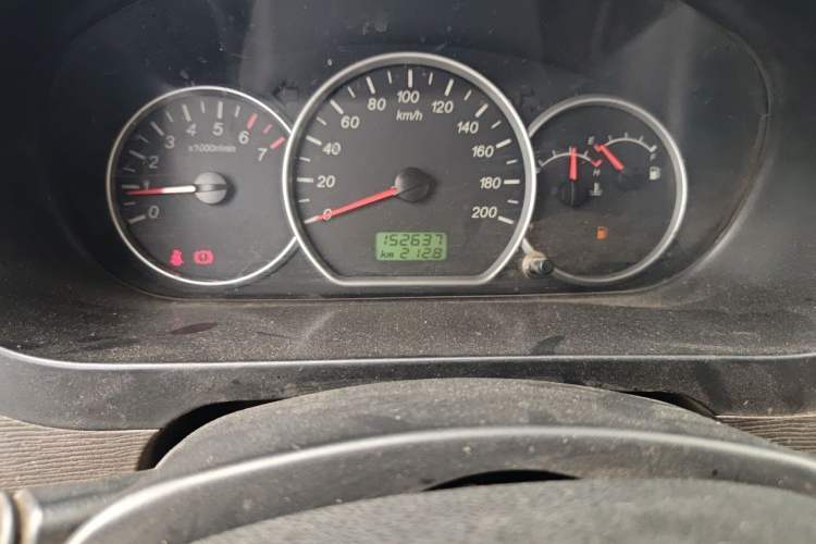Used Wuling Hongguang 2016 1.5L Restyled S Comfort Version Odometer Close Up