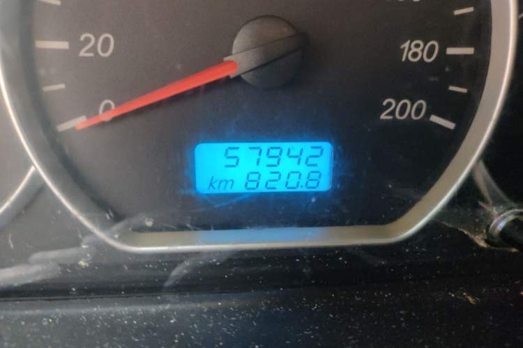 Used Wuling Hongguang 2016 1.5L Restyled S Comfort Version Odometer Close Up