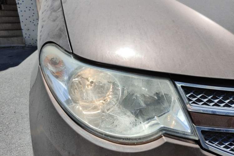 Used Wuling Hongguang 2016 1.5L Restyled S Comfort Version Right Front Headlight