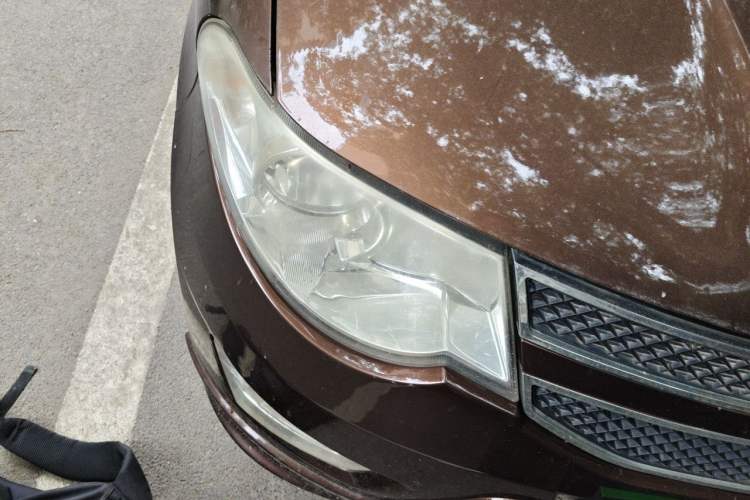 Used Wuling Hongguang 2016 1.5L S Comfort Version Right Front Headlight