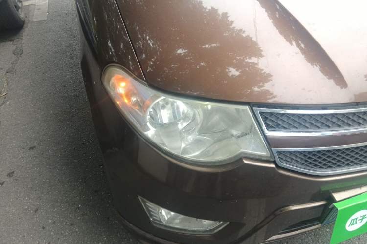 Used Wuling Hongguang 2016 1.5L Restyled S Comfort Version Right Front Headlight
