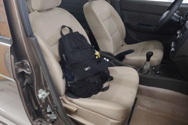 Used Wuling Hongguang 2016 1.5L Restyled S Comfort Version Right Front Seat