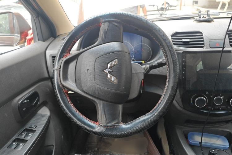 Used Wuling Hongguang 2016 1.5L Restyled S Comfort Version Steering Wheel