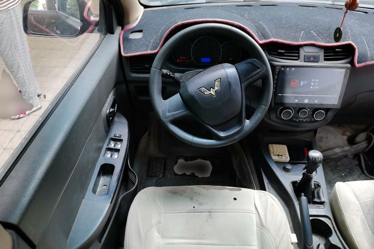 Used Wuling Hongguang 2016 1.5L Restyled S Comfort Version Steering Wheel