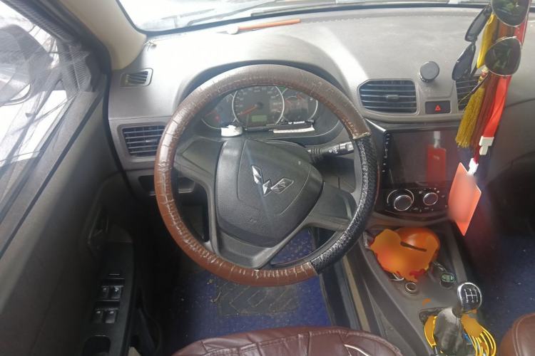 Used Wuling Hongguang 2016 1.5L Restyled S Comfort Version Steering Wheel