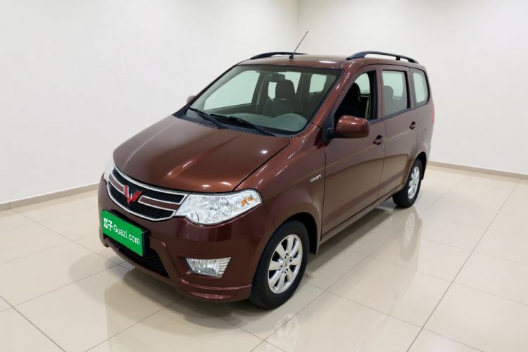 Używany Wuling Hongguang 2016 1.5L S Comfort Version Guazi used car, China used car export, Used car for sale, Used cars, Cheapest cars for sale