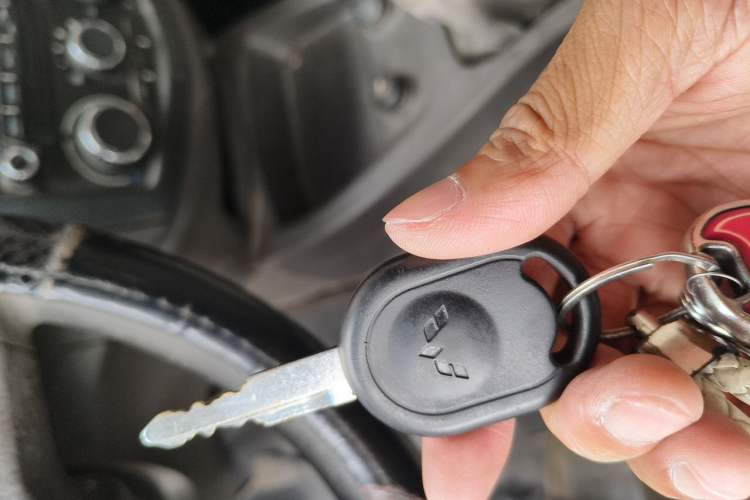 Used Wuling Hongguang 2016 1.5L S Comfort Version Vehicle Key