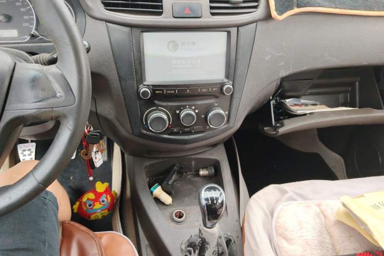 Used Wuling Hongguang 2016 1.5L Restyled S Comfort Version Audio And AC Panel
