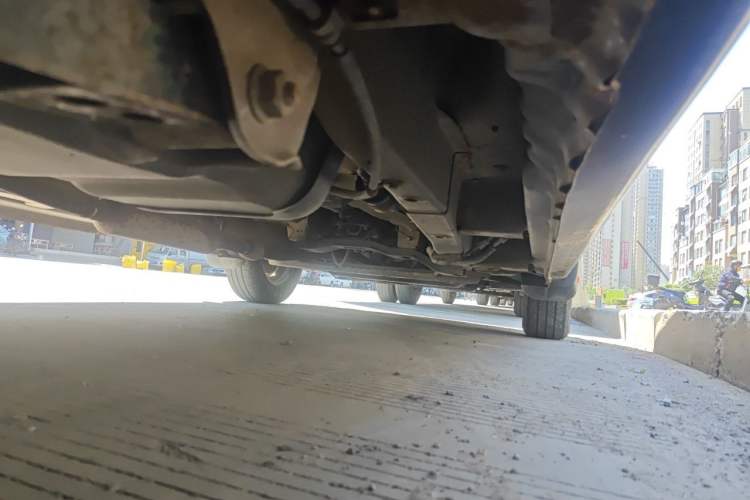Used Wuling Hongguang 2016 1.5L S Comfort Version Chassis Rear Right