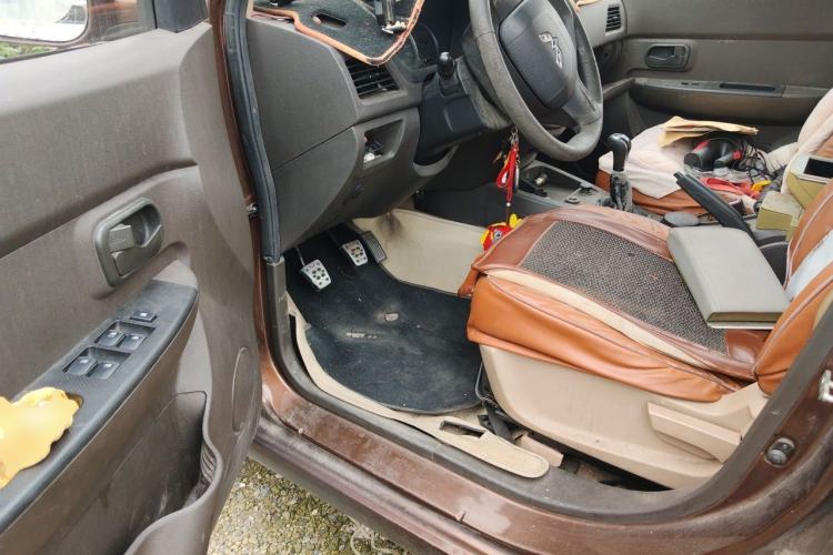 Used Wuling Hongguang 2016 1.5L Restyled S Comfort Version Driver Seat