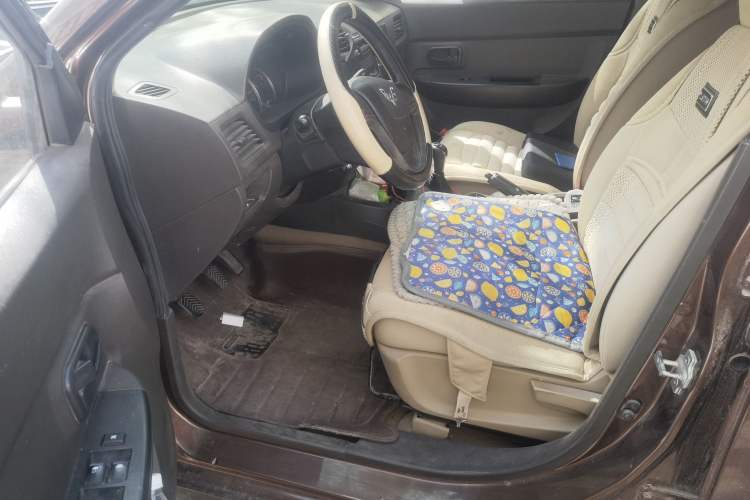 Used Wuling Hongguang 2016 1.5L Restyled S Comfort Version Driver Seat